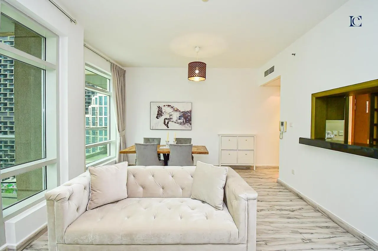 1Br With Burj Khalifa View - Loft Central Dubai